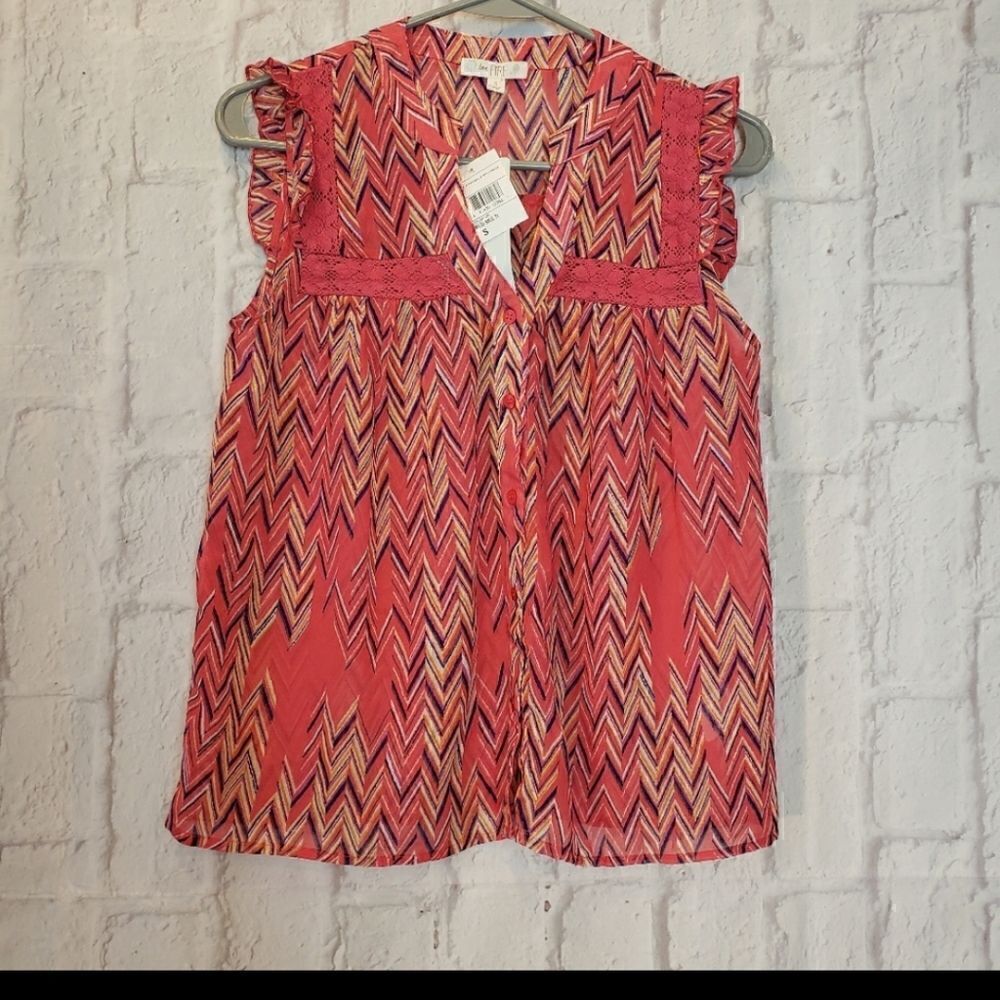 LOVE, FIRE Semi-Sheer Sleeveless Chevron Blouse Small